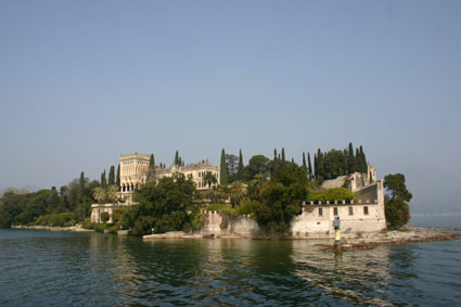 isola_Borghese_in_piccolo isola_Borghese_in_piccolo